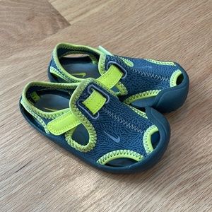 Baby Nike water shoes